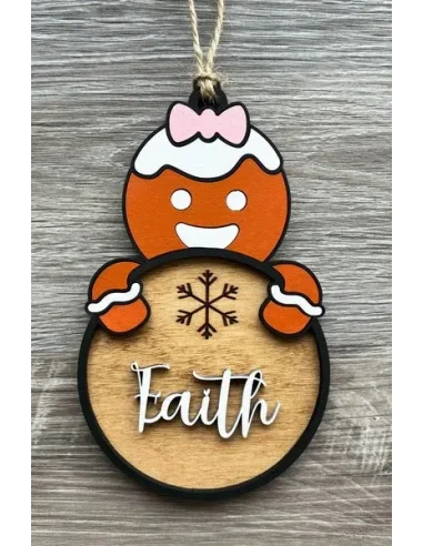 Vardinė kalėdinė eglutės dekoracija „Sausainiukė“ | Personalizuota